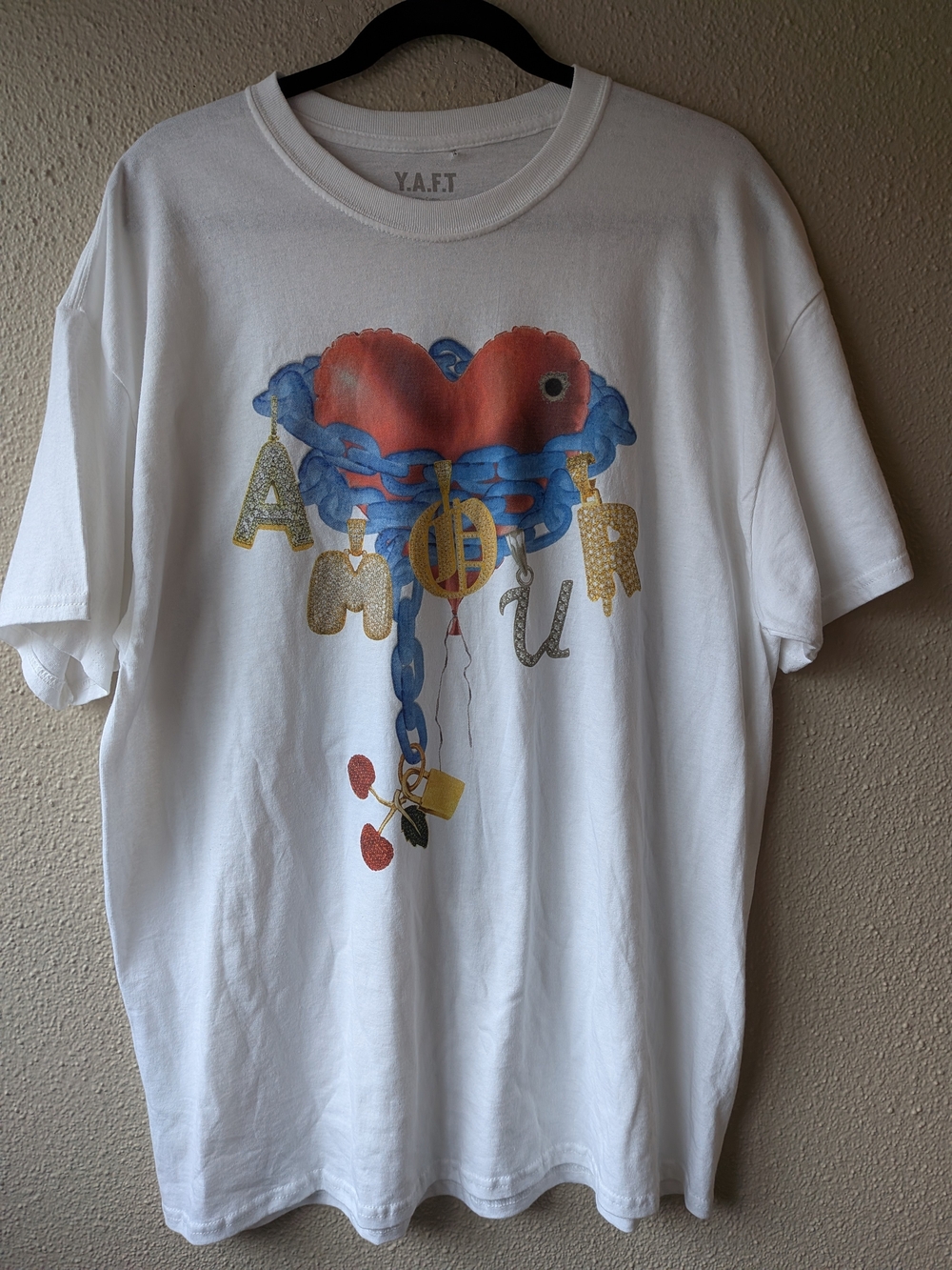 White Graphic Heart & Chain Short Sleeve Tee -